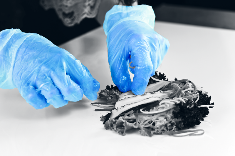 Unicare Blaue Vinyl-Puderhandschuhe, 100er-Box